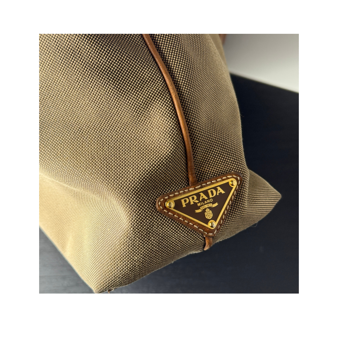 Prada Jacquard Hobo Tote Zorzoli Borse