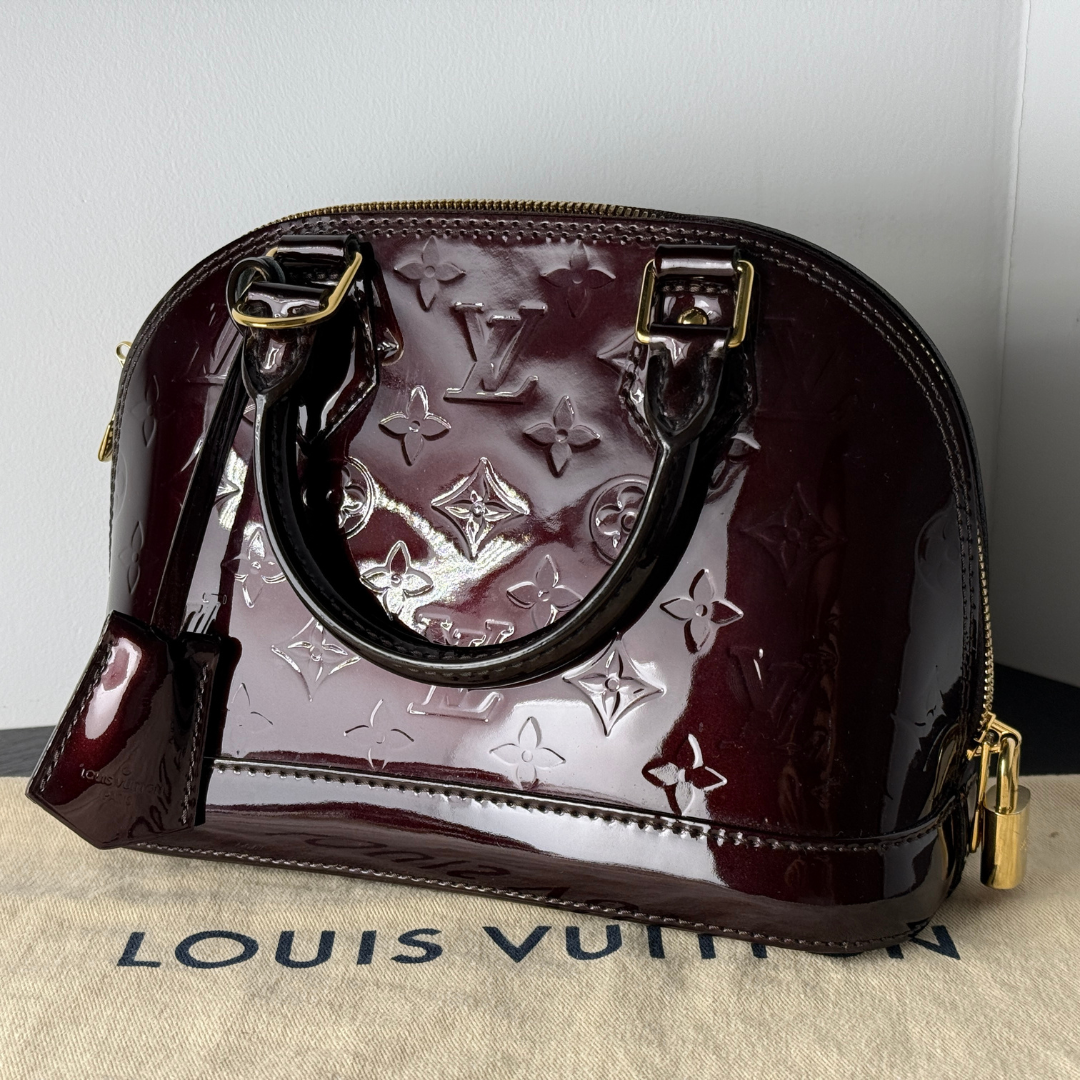 Louis Vuitton Alma BB Vernis Zorzoli Borse