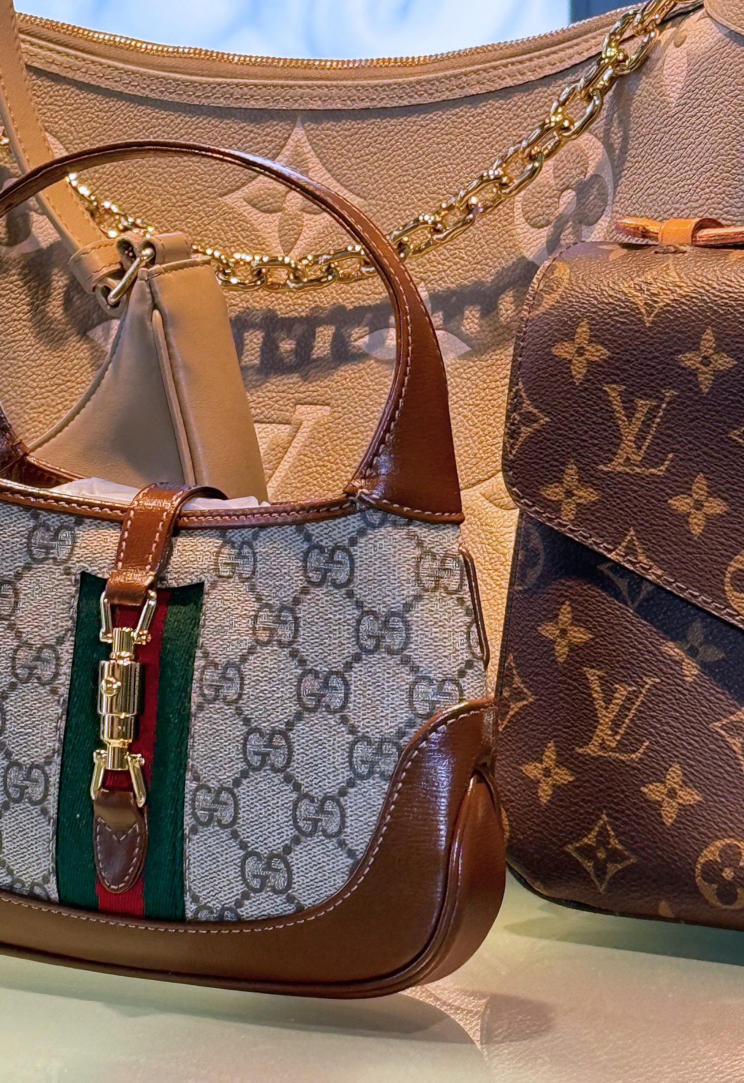 zorzoli-borse-louis-vuittone-gucci-jackie.png